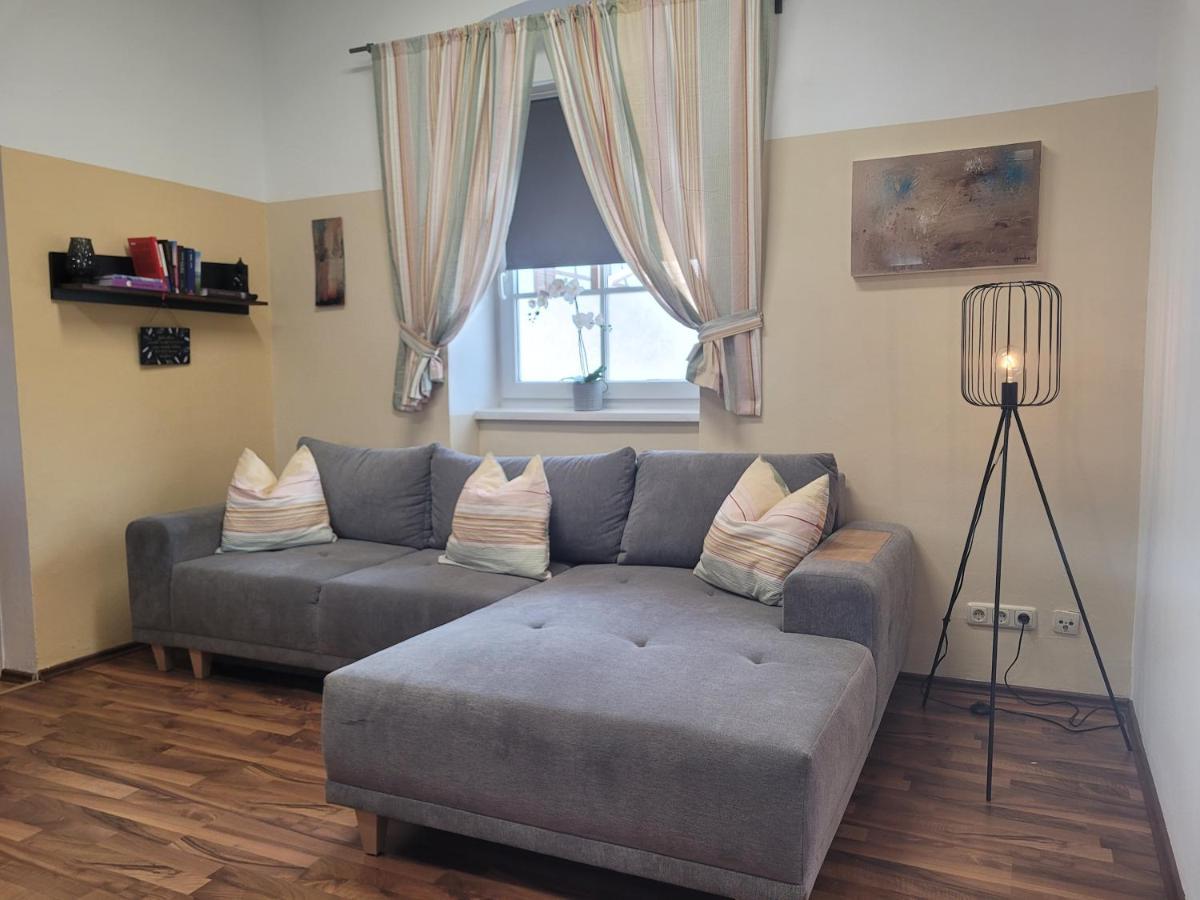Bullsliving Seeapartment 1 Am Corso Velden am Woerthersee Exterior photo